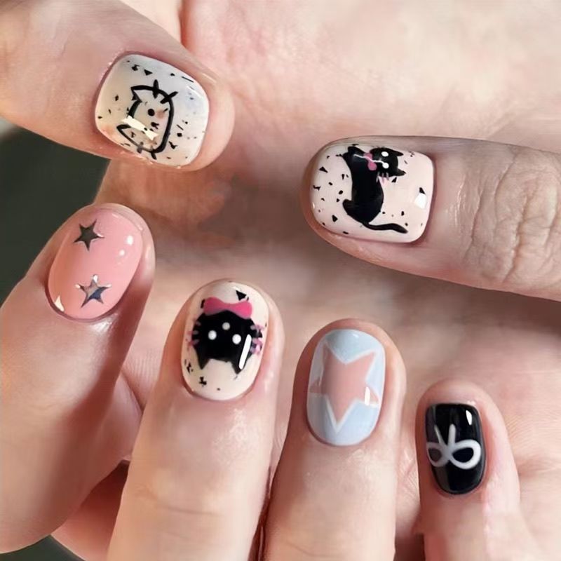 Elegant Stiletto Press-On Nails with Artistic Decor Kalsten