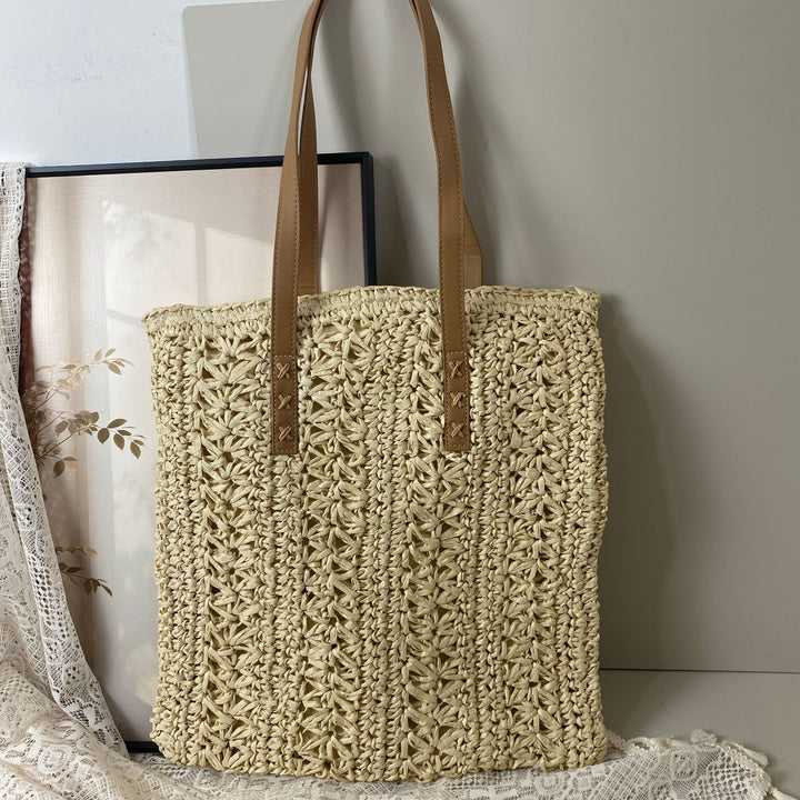 Handcrafted basket bag with unique circular pattern Kalsten