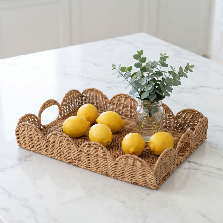 Elegant serving basket in wave pattern Kalsten