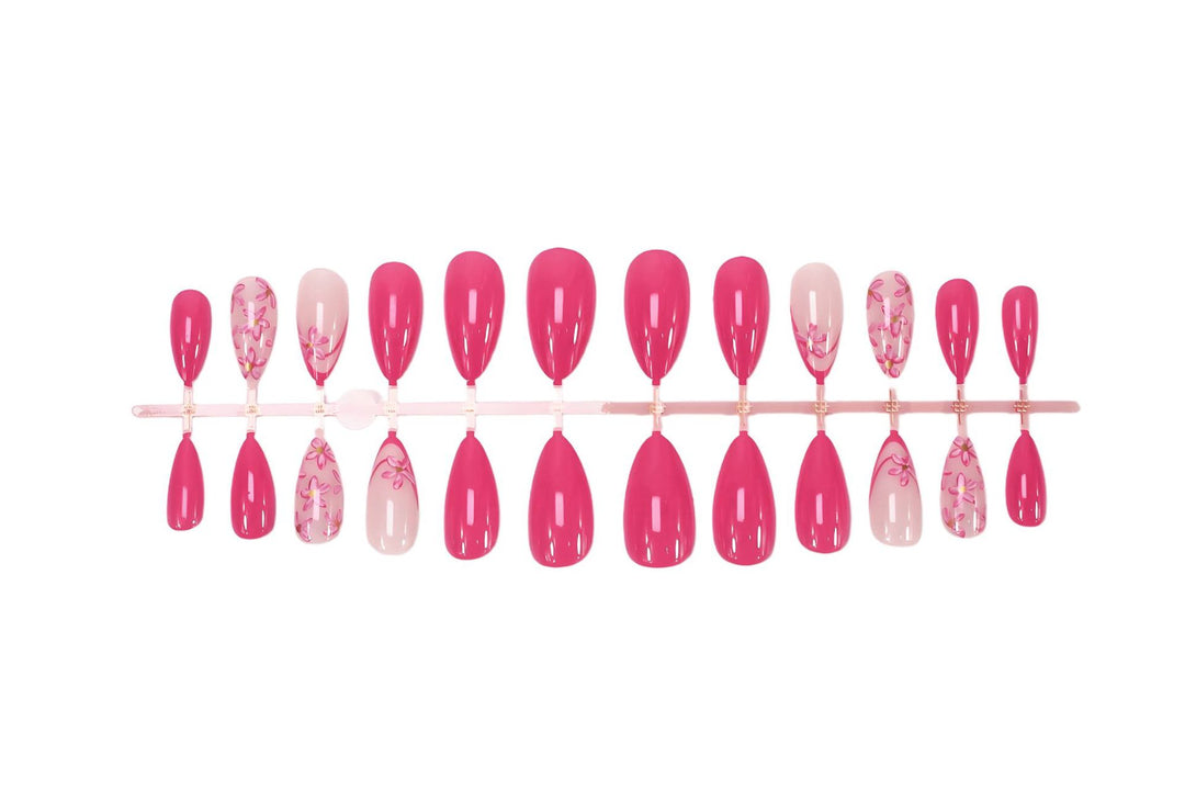 Artificial nail set with floral accents and elegant designs Kalsten