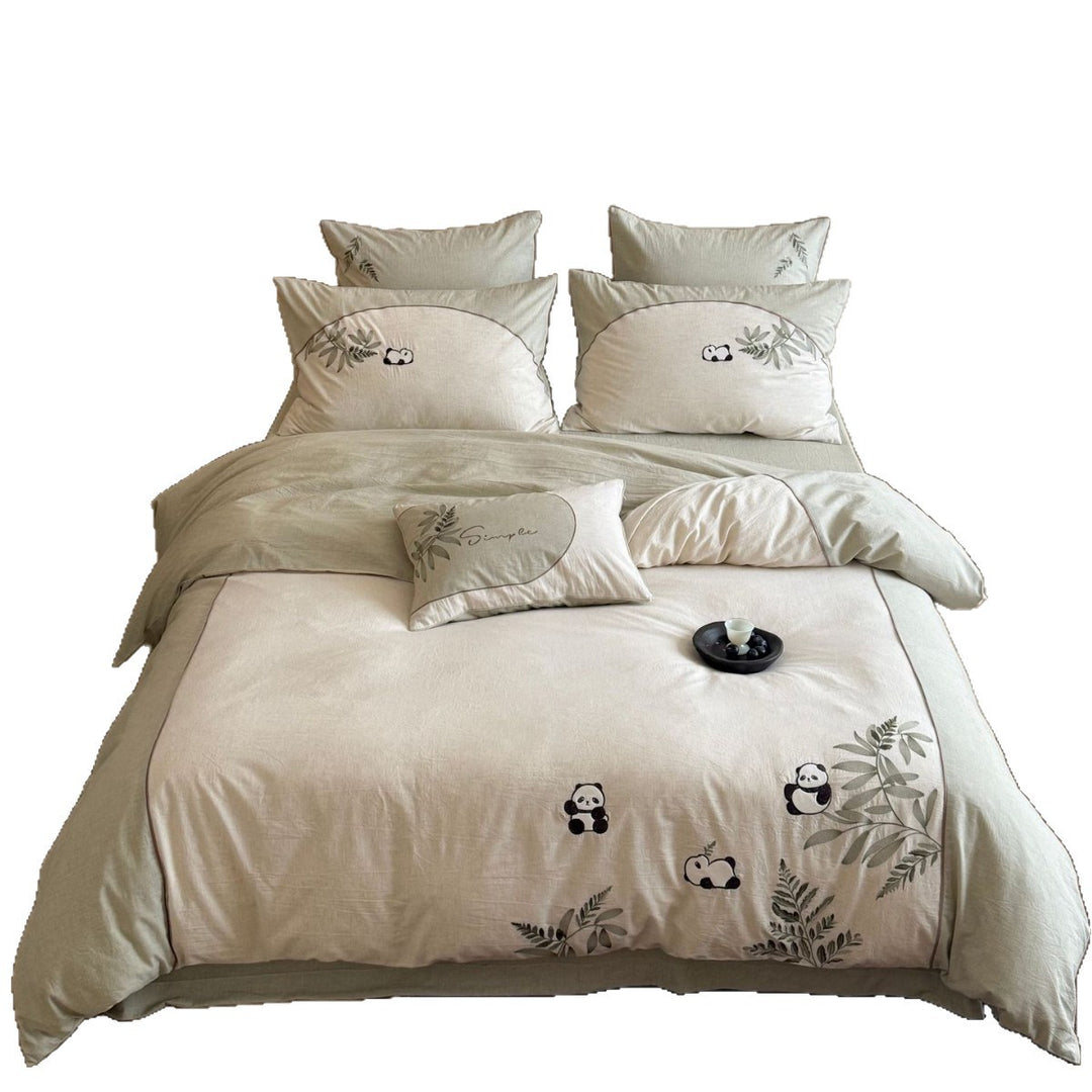 Bedding set with embroidered panda and leaf design made of cotton-linen mix