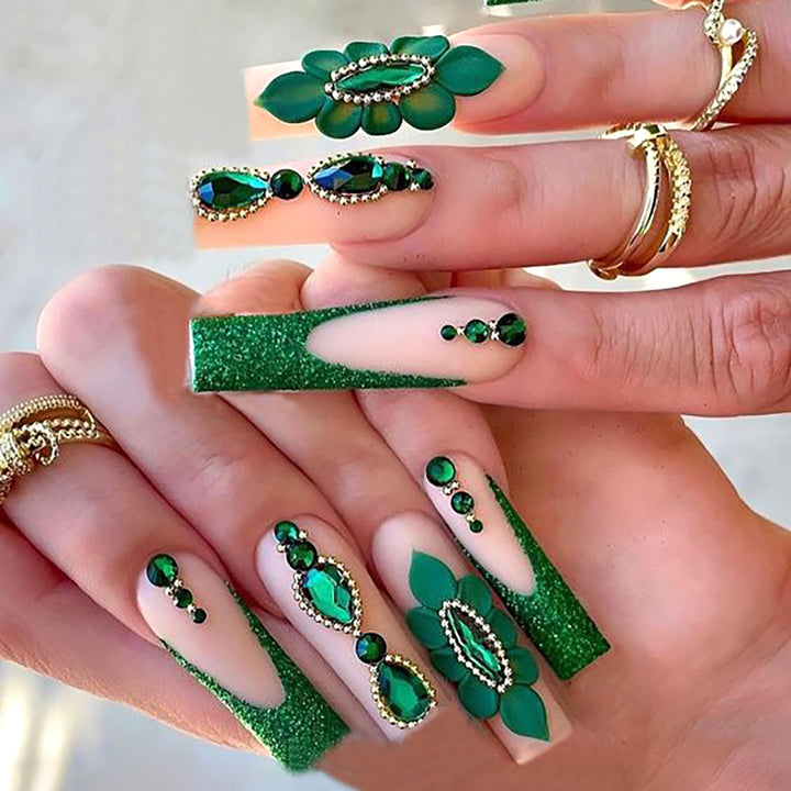 Decorative Floral Press-On Nail Art Set Kalsten