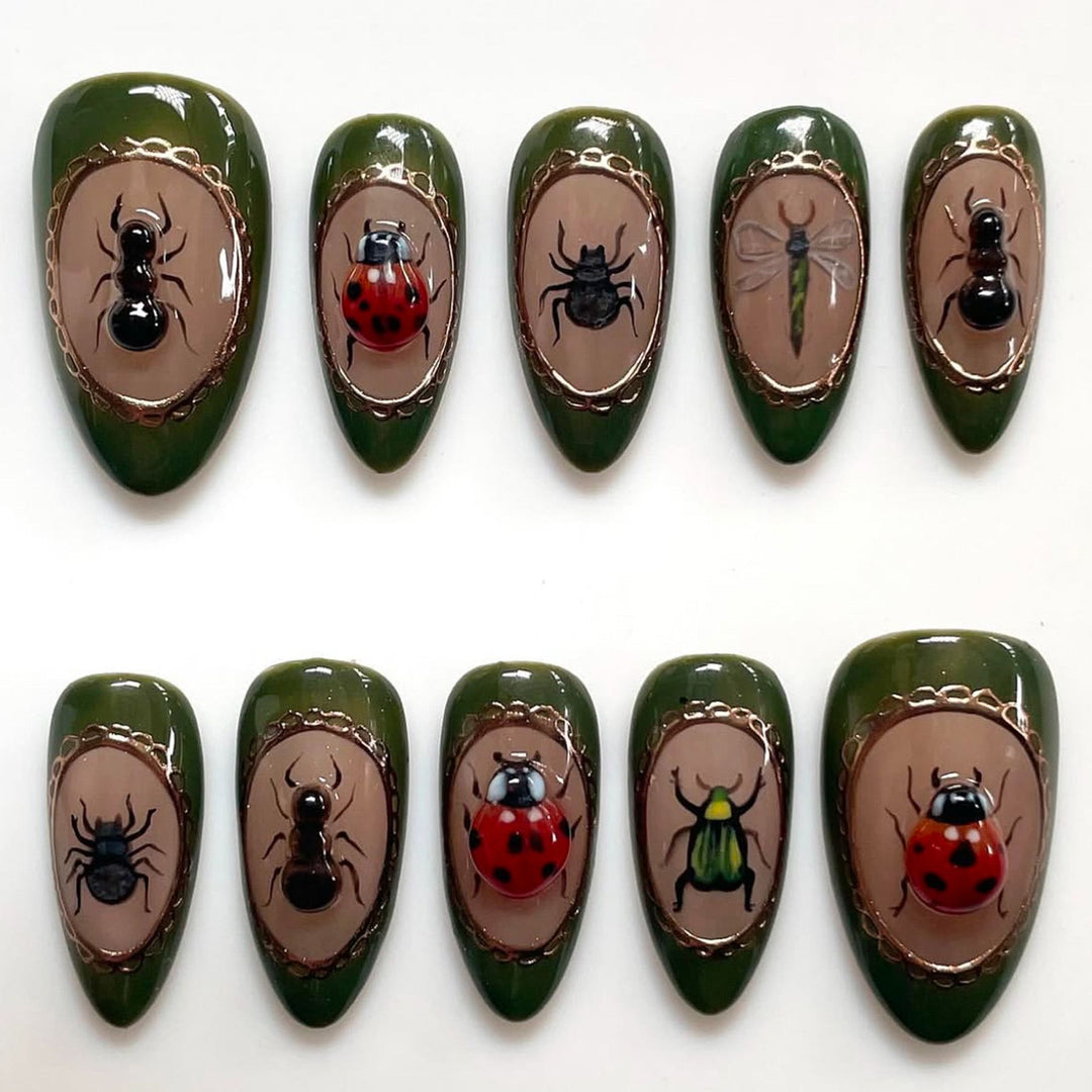 Thematic Artisan Press-On Nail Set Kalsten