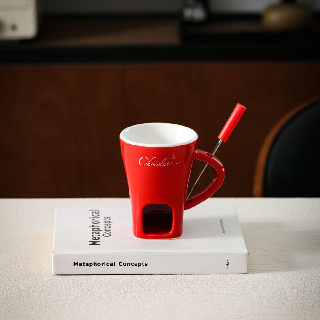 Ceramic mug with integrated tea strainer and silicone drinking straw