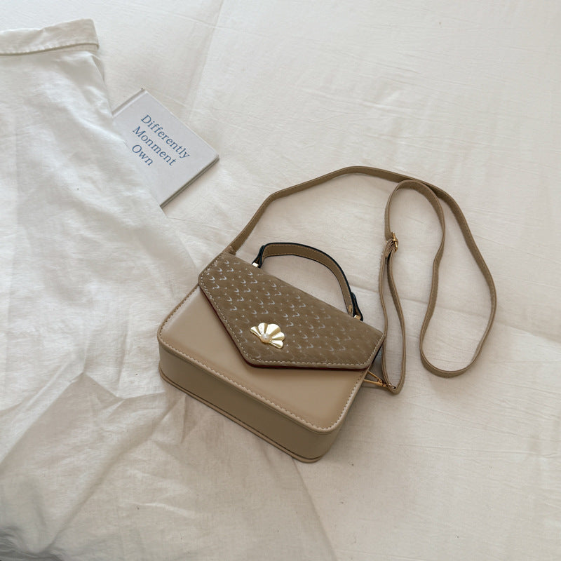 Elegant Textured Handheld Purse