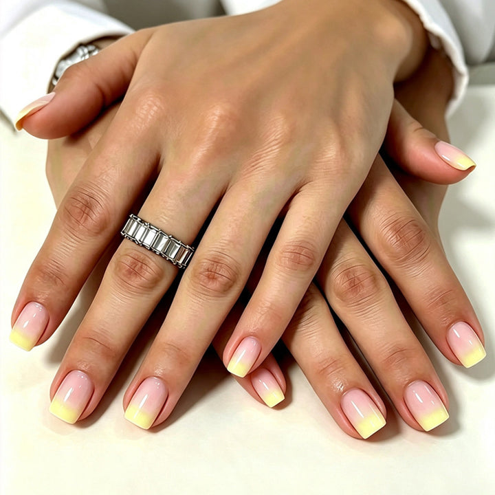 Acrylic nail set with luxurious ombre effects Kalsten