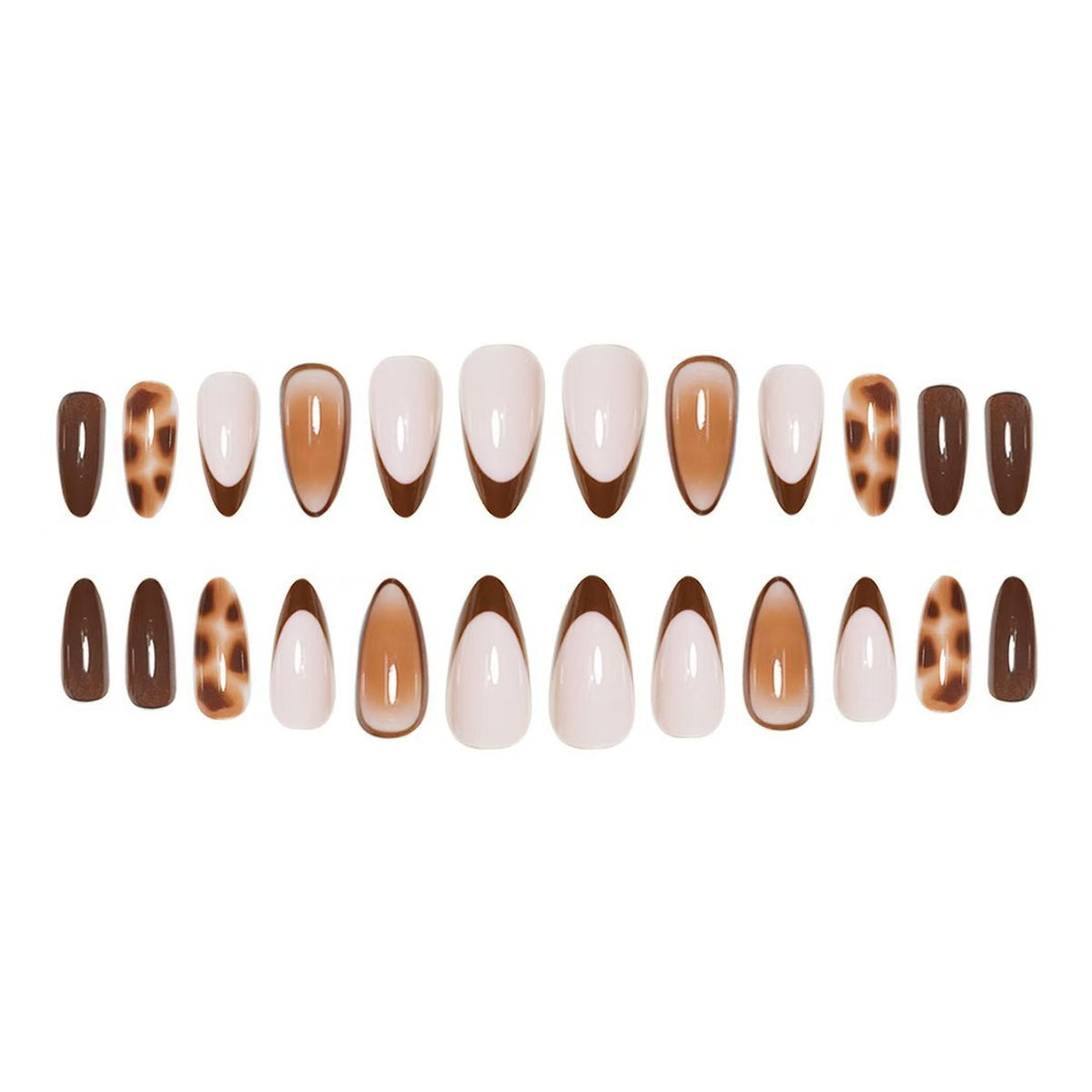 Stylish artificial nails with elegant tip design Kalsten