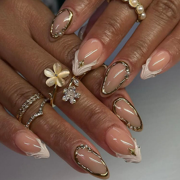 Glamorous Decorative Press-On Nails