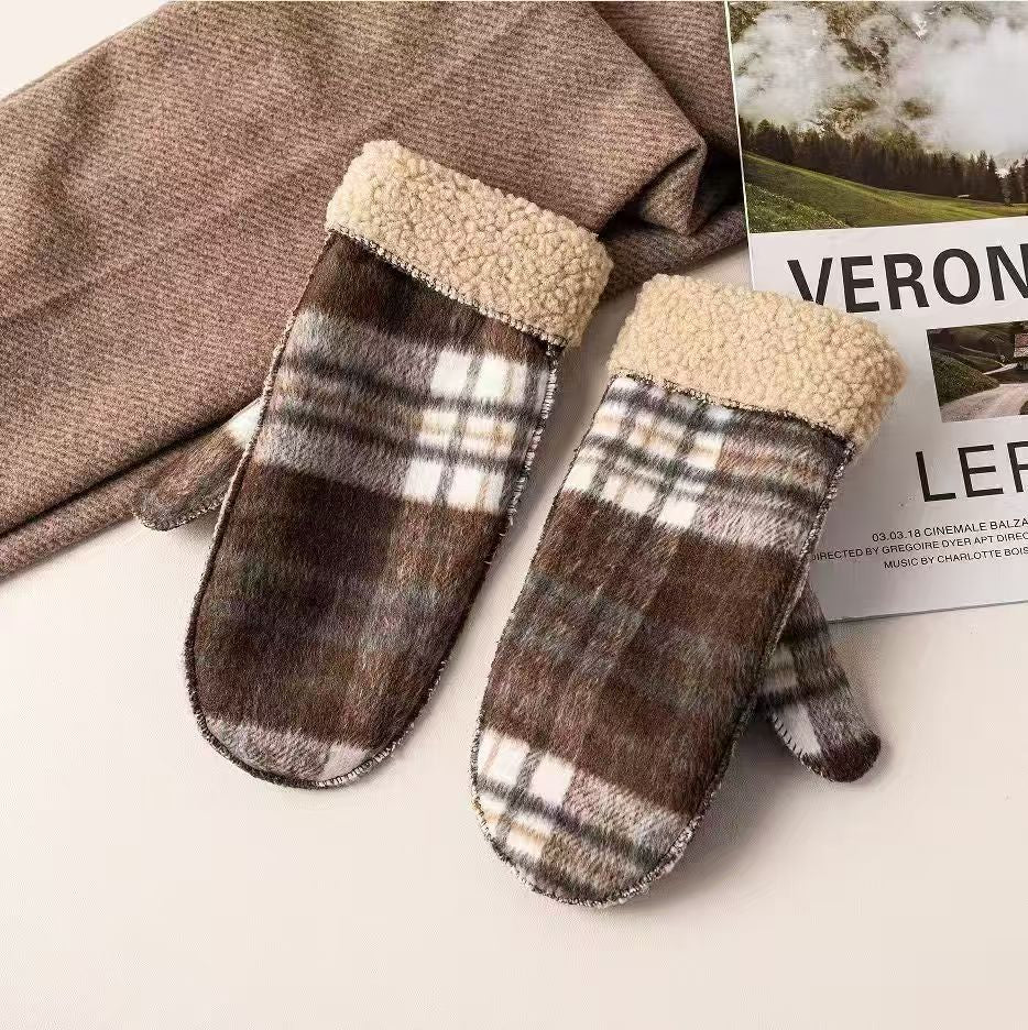 Plush Lined Thermal Mittens Kalsten
