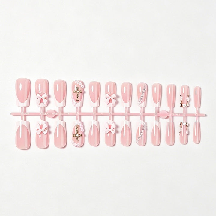 Artificial nail set with glamorous flower and pearl decorations Kalsten