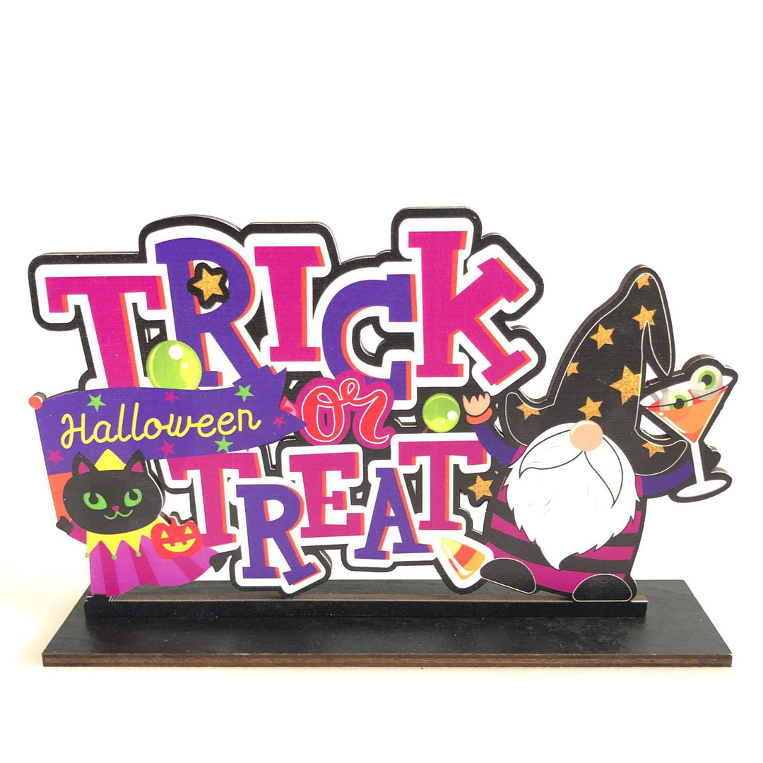 Halloween-Themed Decorative Table Centerpiece