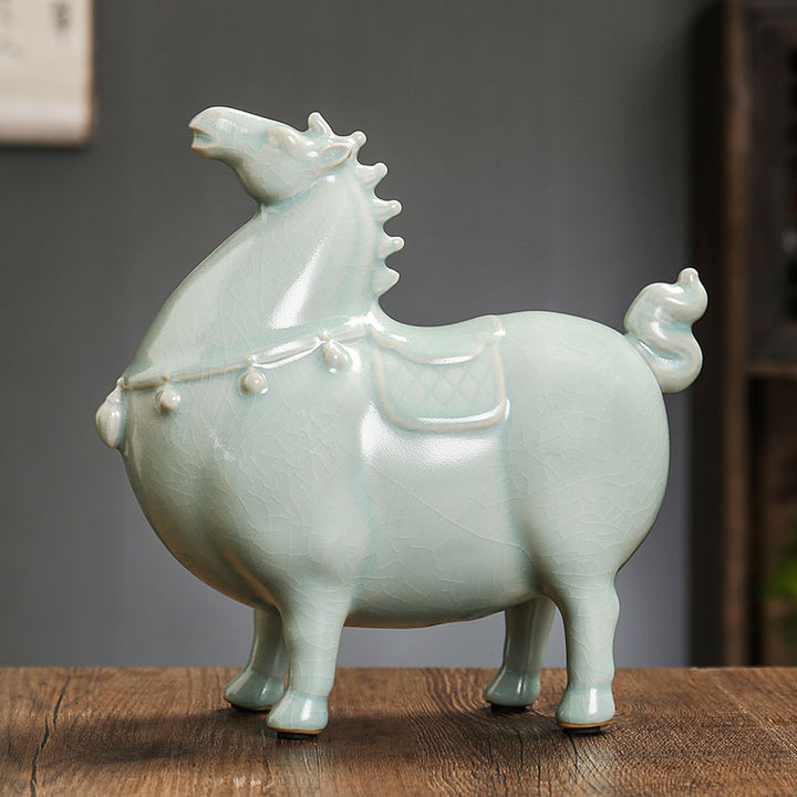 Decorative ceramic horse Kalsten