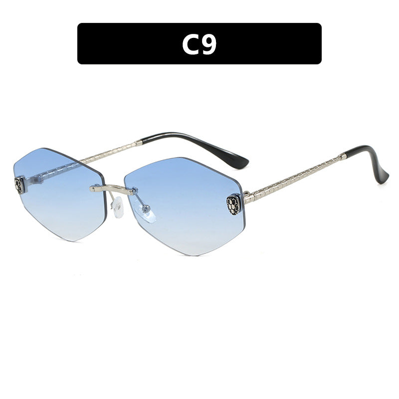 Women's geometric sunglasses in modern design with elegant metal frame Kalsten