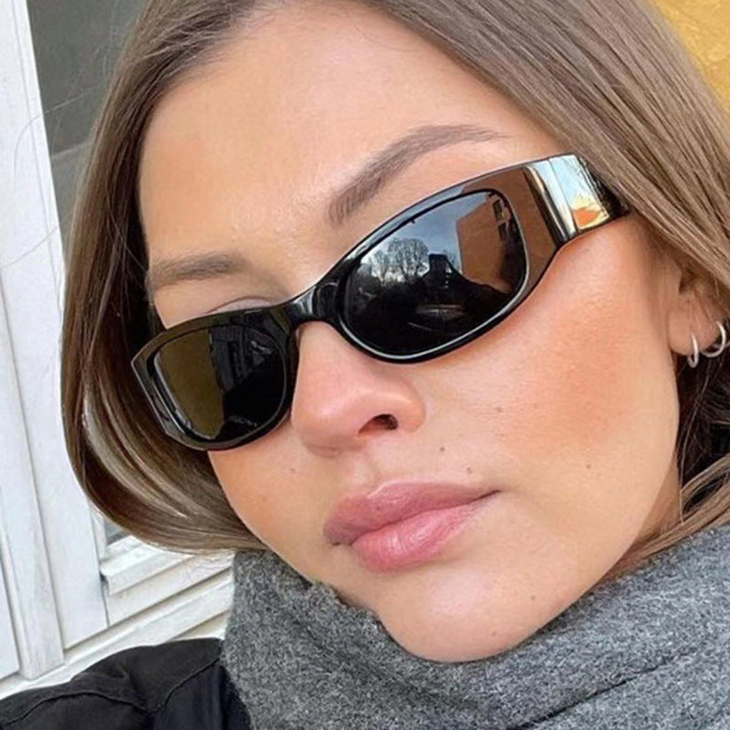 Women's sporty sunglasses with a wide frame and UV protection Kalsten