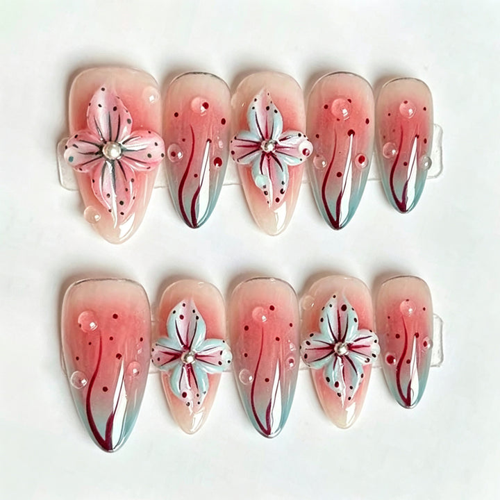 Floral Articulated Press-On Nail Set