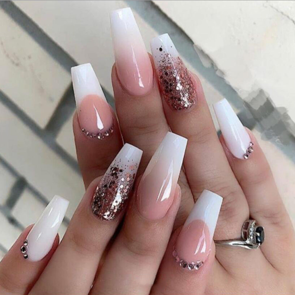 Decorative Press-On Nail Set Kalsten
