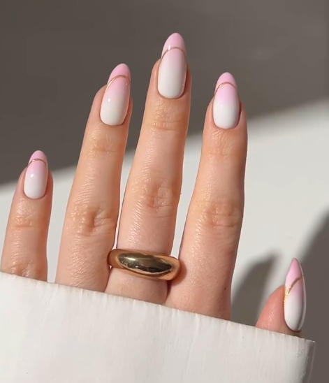 Acrylic nail set with elegant decorations Kalsten
