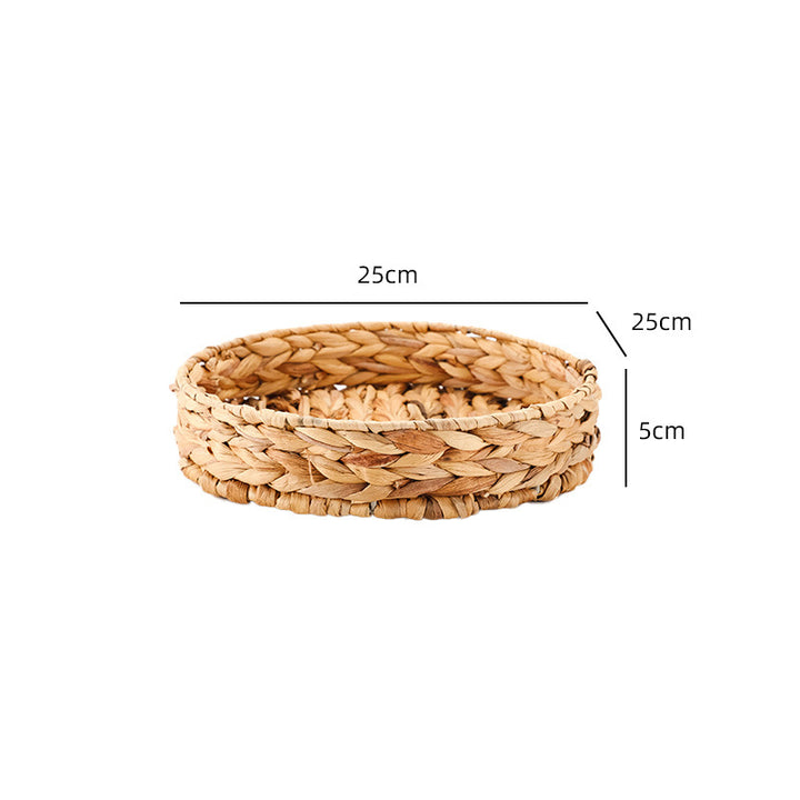 Handcrafted decoration basket made of natural materials Kalsten