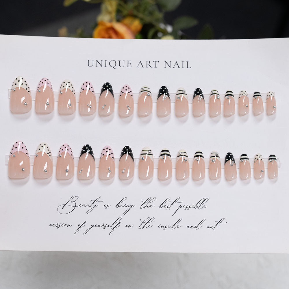 Decorative Press-On Nail Set with Unique Art Design
