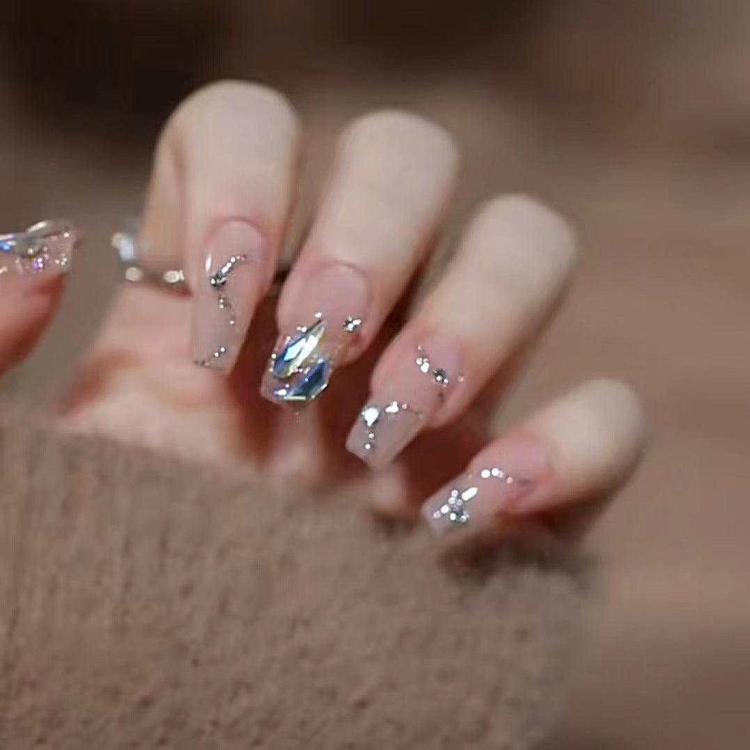 Glamorous Decorative Press-On Nail Set