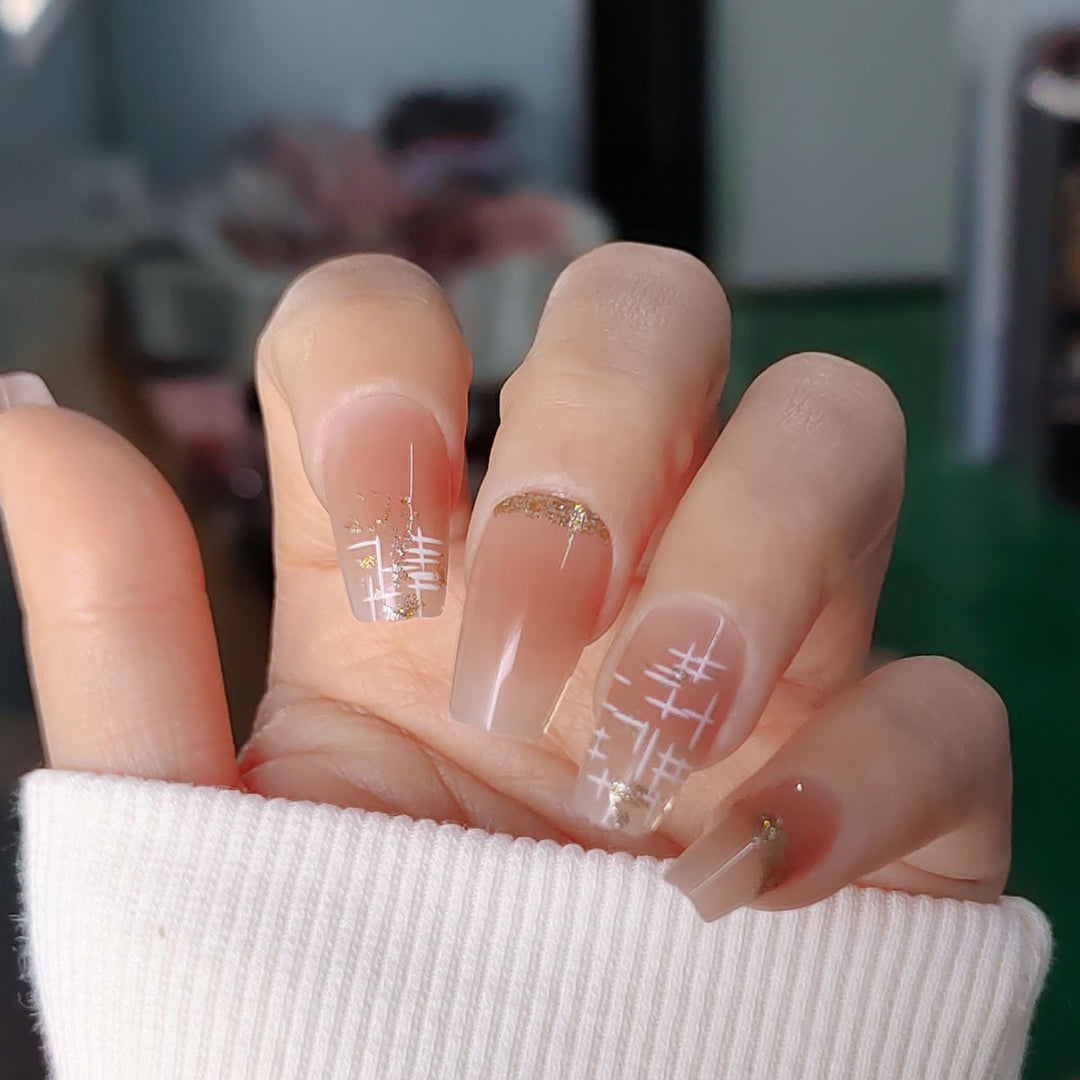 Elegant Artistic Press-On Nails