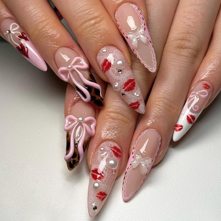 Nail art set with romantic patterns and high-quality embellishments Kalsten