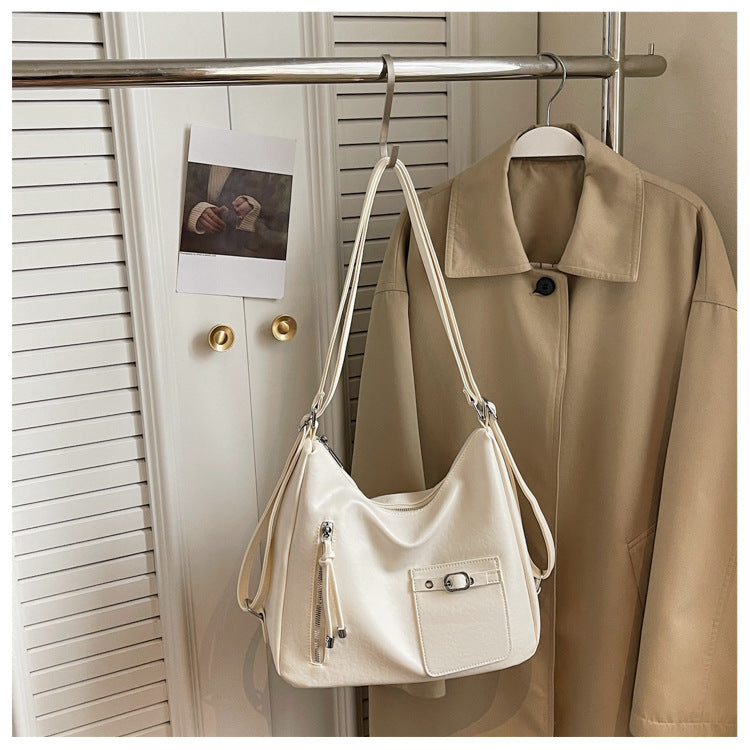 Casual Lightweight Sling Bag Kalsten