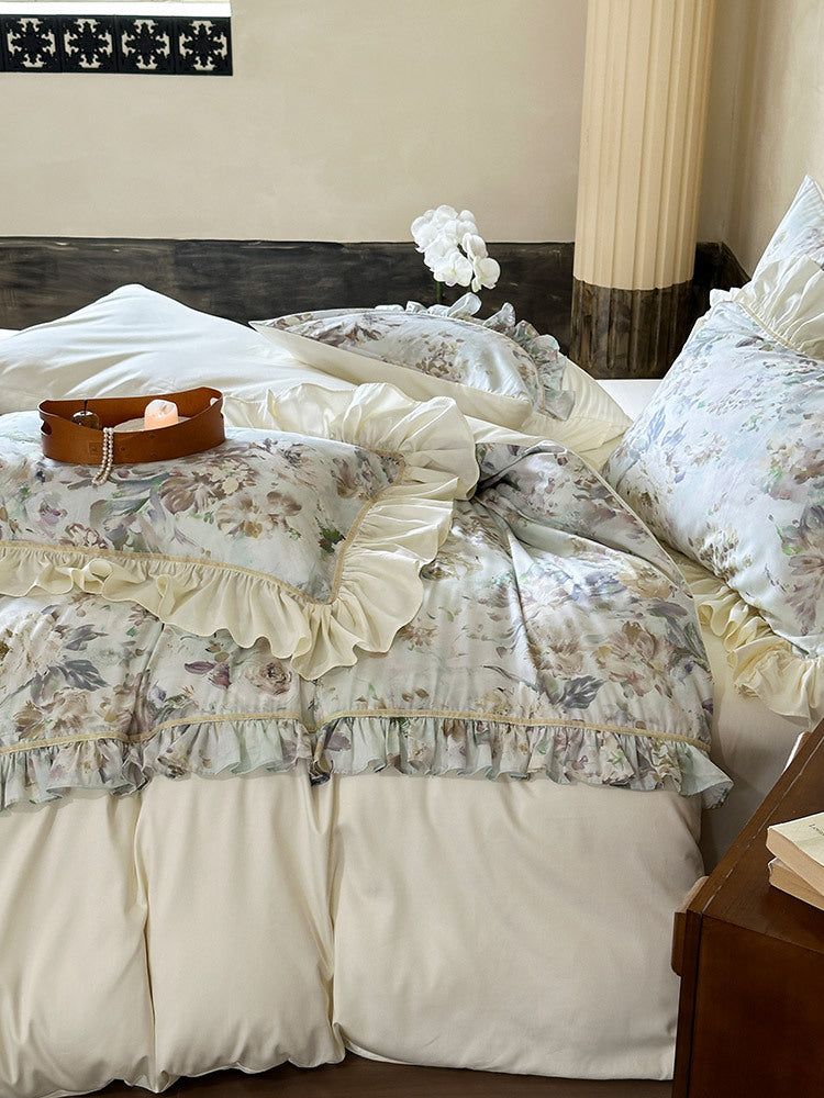 Luxurious bedding set with floral pattern, ruffles and satin finish