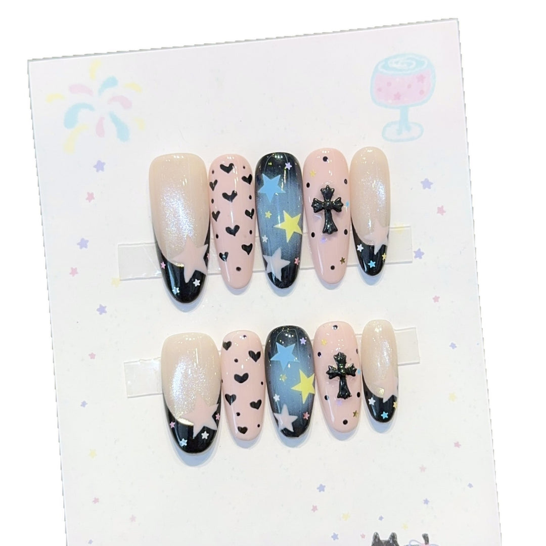 Artificial nail tips with playful star and heart designs Kalsten