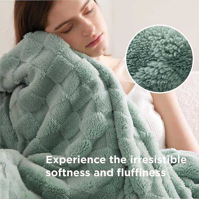 Luxurious Textured Fleece Throw Blanket Kalsten