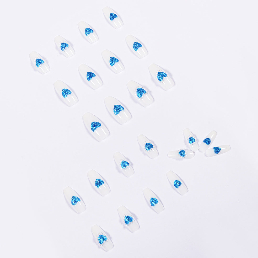 Artful nail art with heart-shaped accents Kalsten