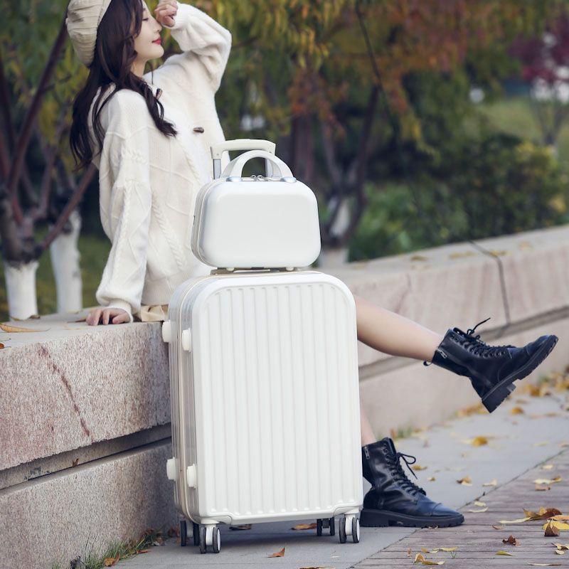 Dual-Compartment Hard-Shell Luggage Set Kalsten