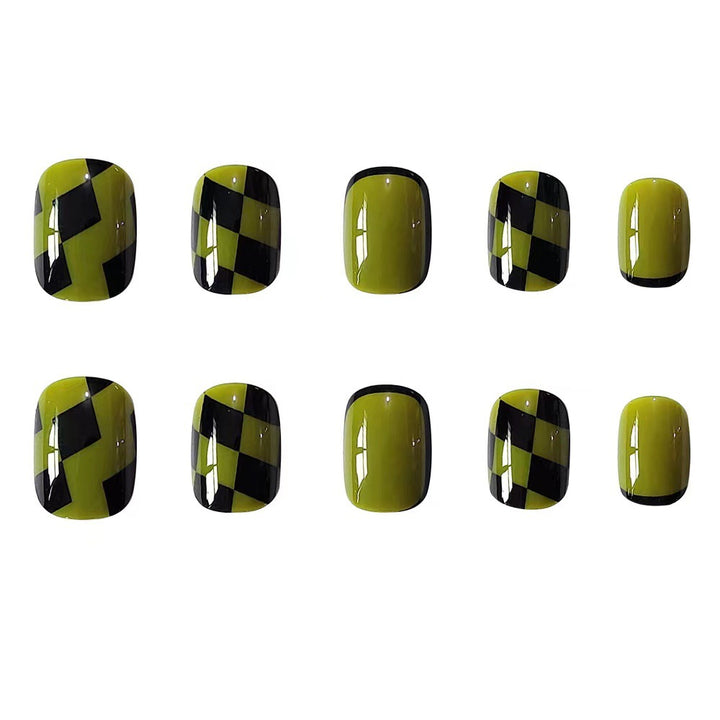 Creative nail art with geometric patterns Kalsten