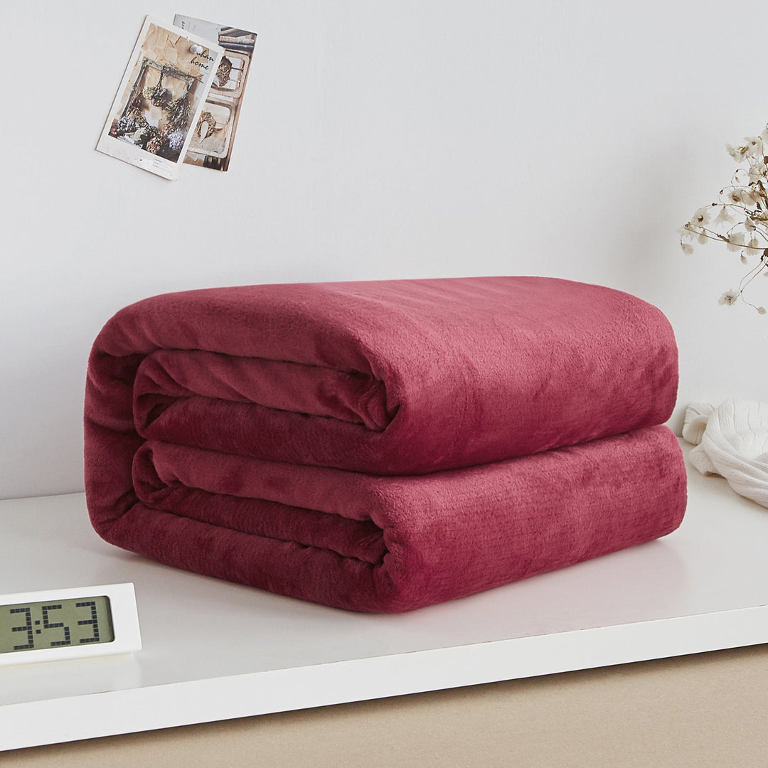 Ultra-Plush Fleece Throw Blanket Kalsten