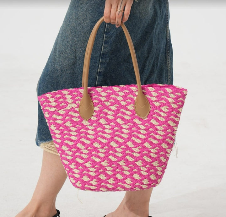 Handcrafted beach bag with elegant woven pattern Kalsten