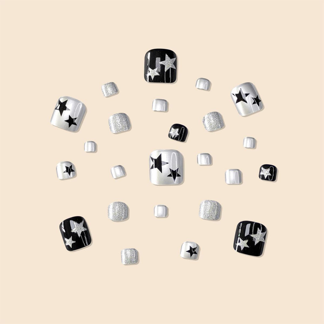 Starry-Themed Nail Art Extensions