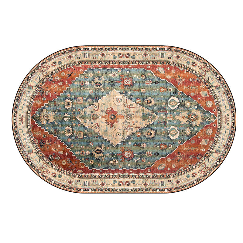 Elegant Vintage-Inspired Area Rug