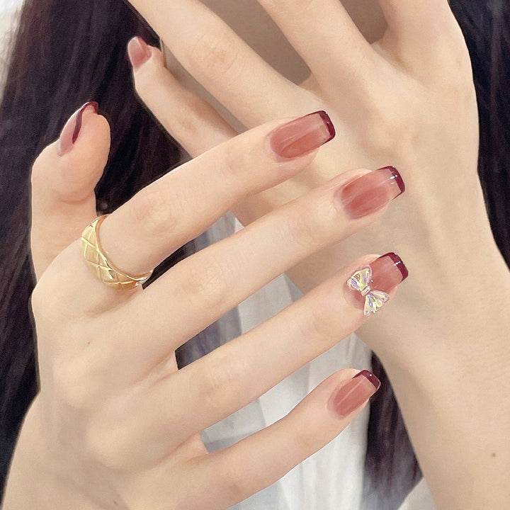 Elegant Butterfly-Embellished Press-On Nails