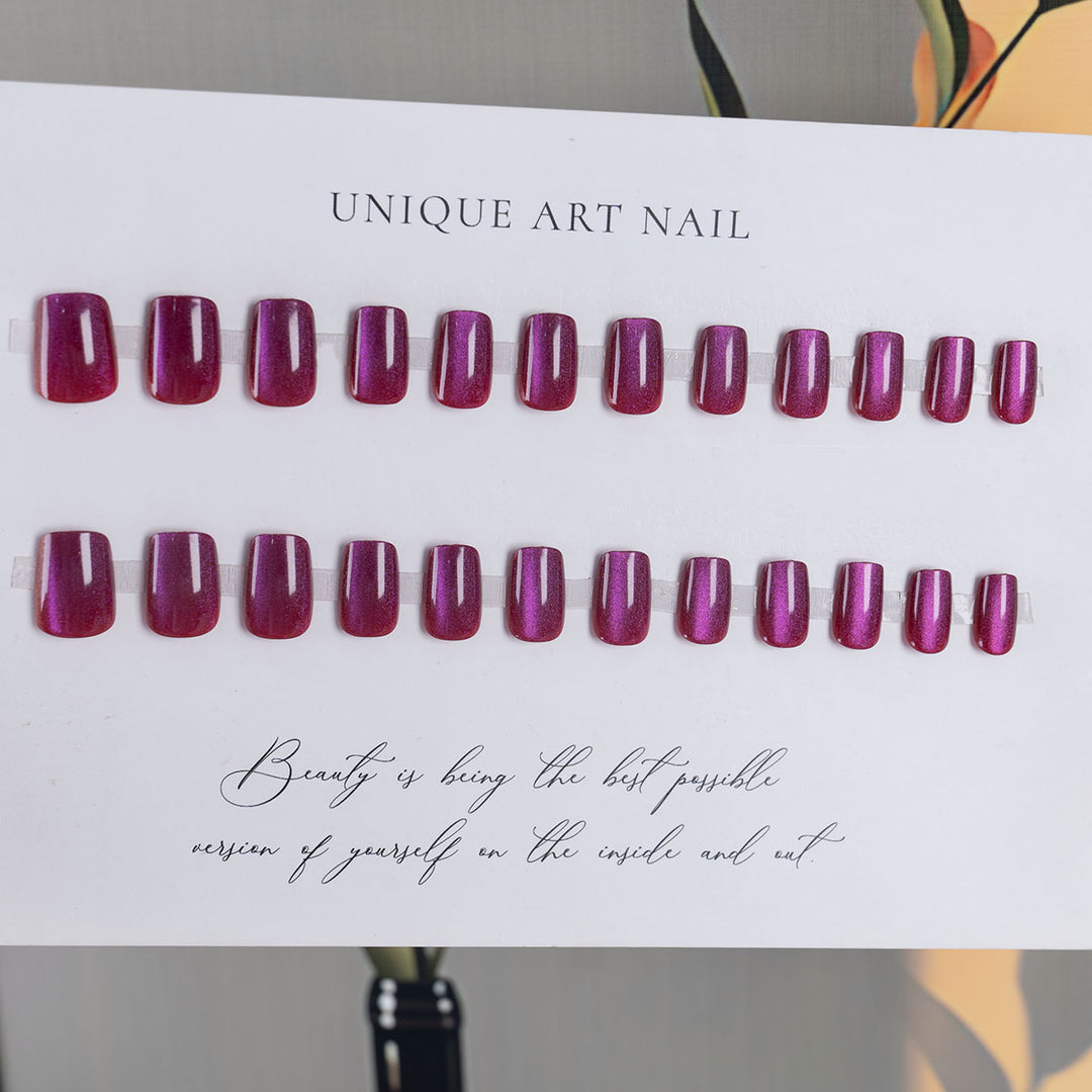 Glittery Oval Press-On Nail Set