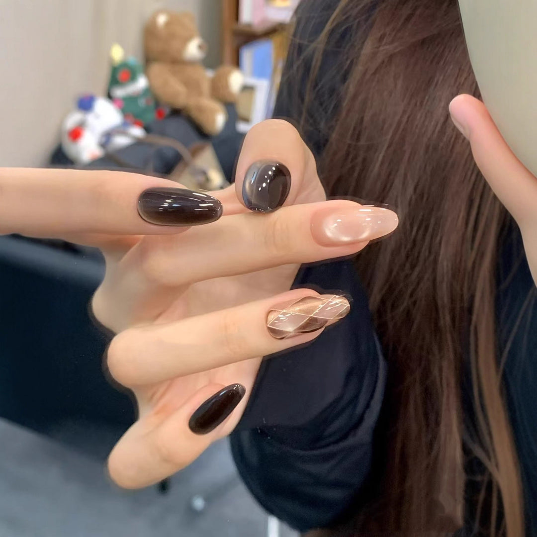 Stylish Design Press-On Nail Art