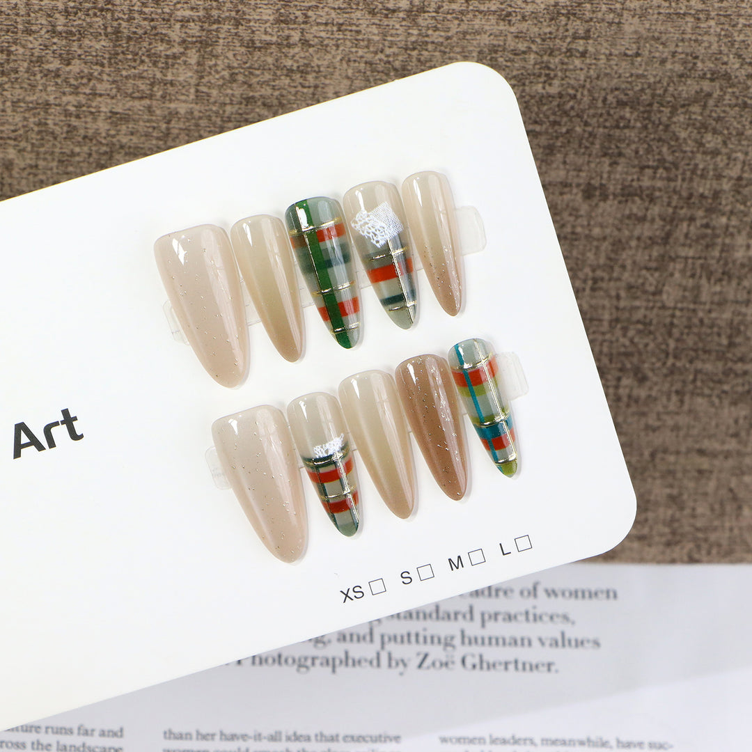 Modern Geometric Press-On Nail Set Kalsten