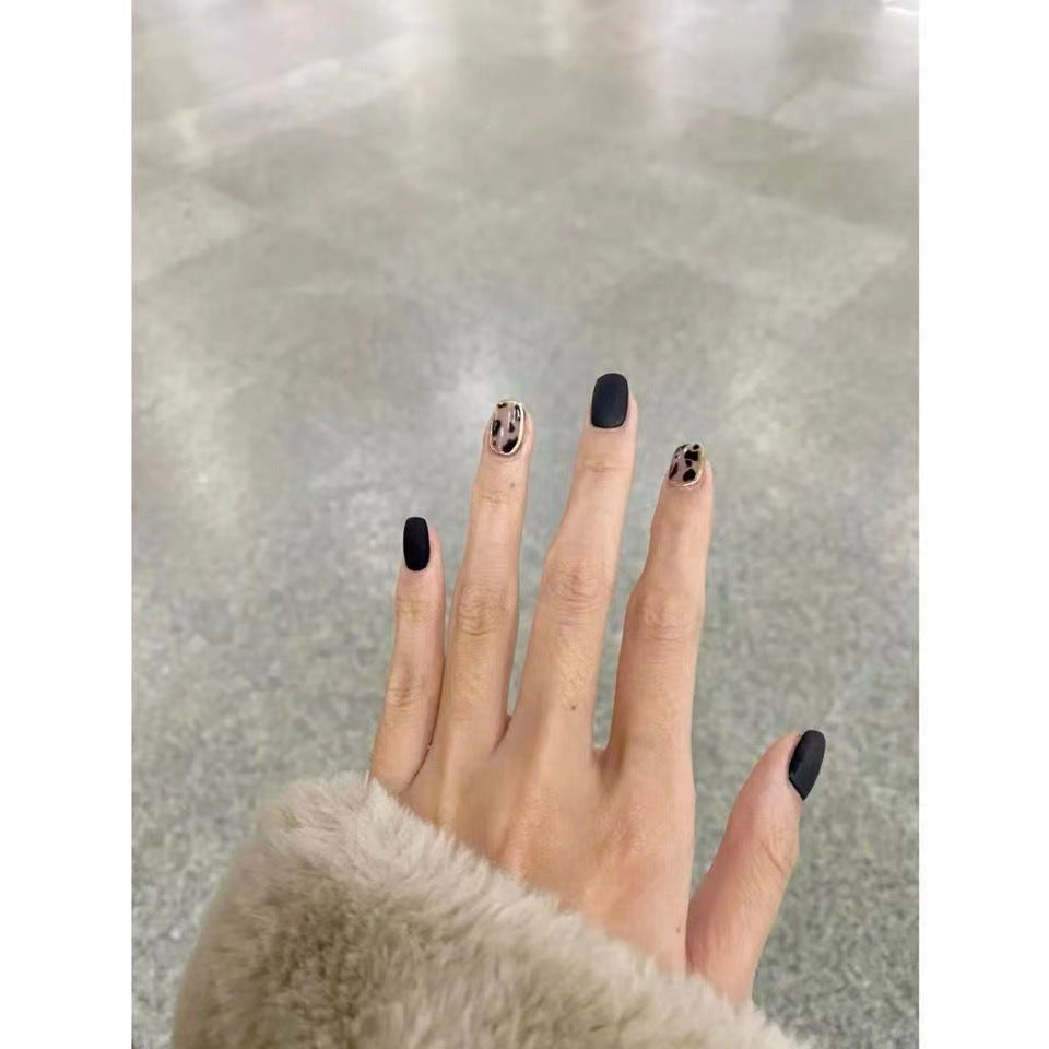 Chic Matte and Glossy Print Press-On Nails