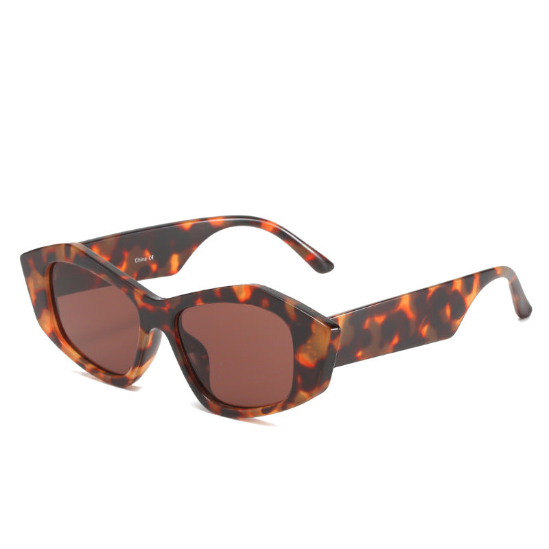 Women's geometric sunglasses with unique, futuristic design Kalsten