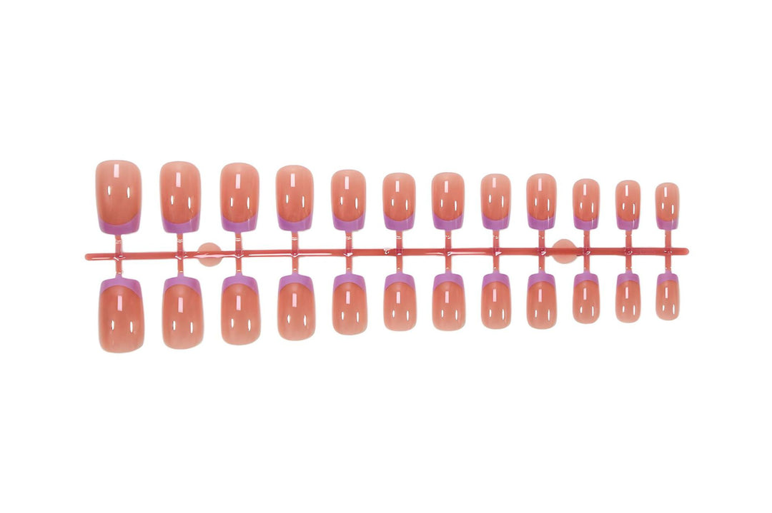 Artificial nail set with elegant French manicure style and romantic accents Kalsten