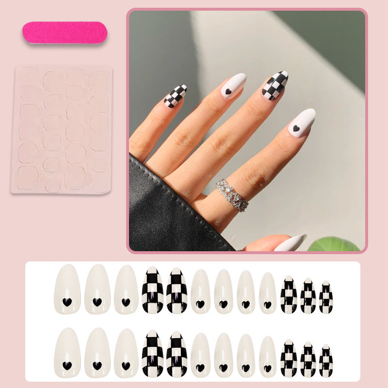 Artificial nail set with graphic heart and check pattern Kalsten