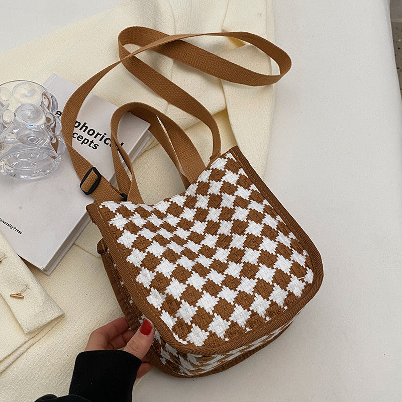 Textured Woven Handbag