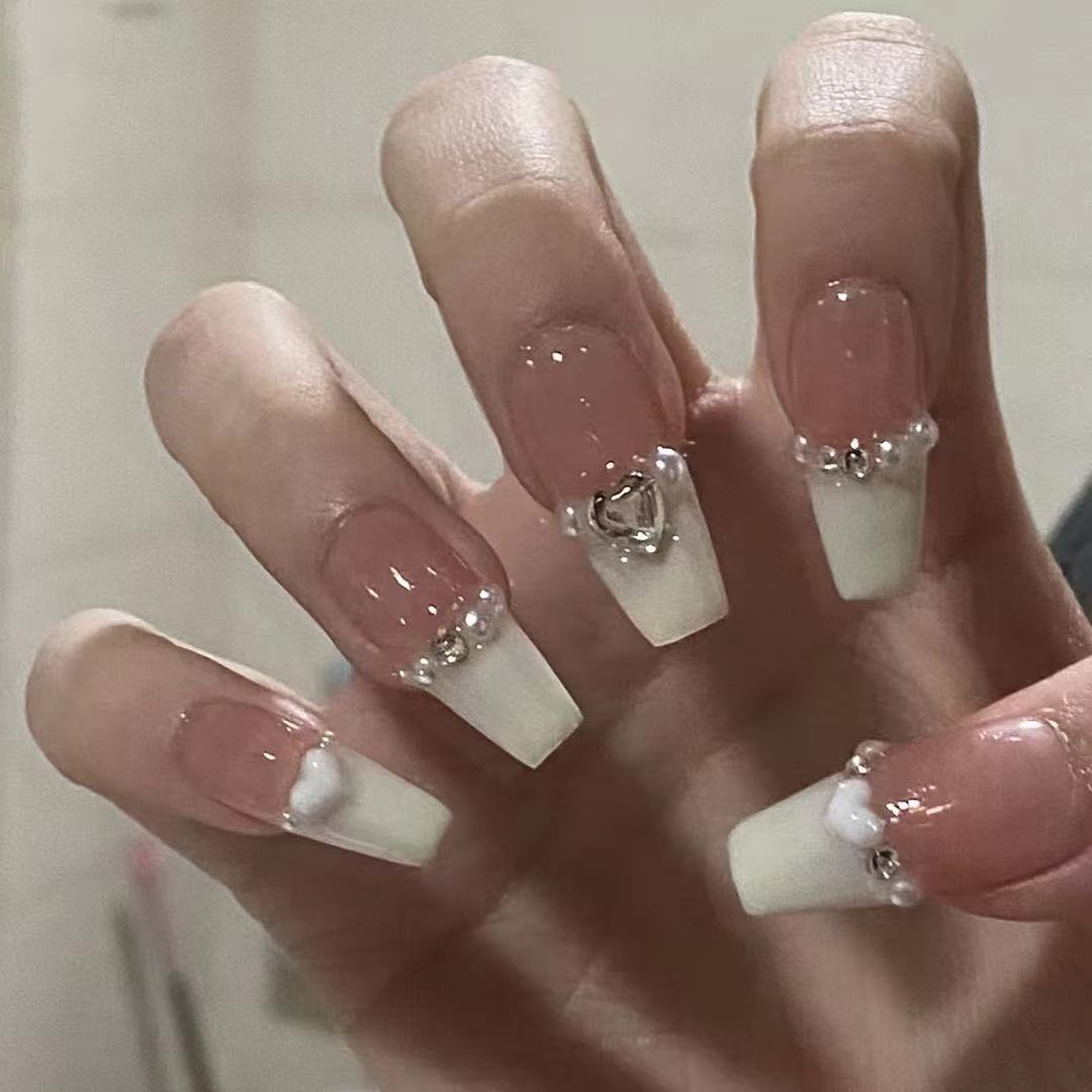 Elegant Floral Nail Art Extensions Kalsten