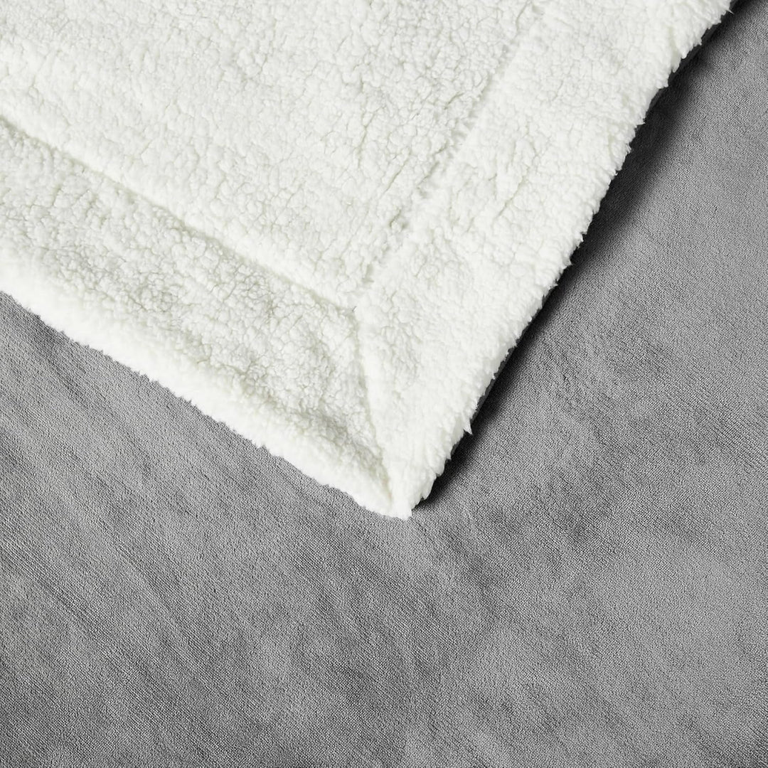 Reversible Plush Sherpa Blanket Kalsten