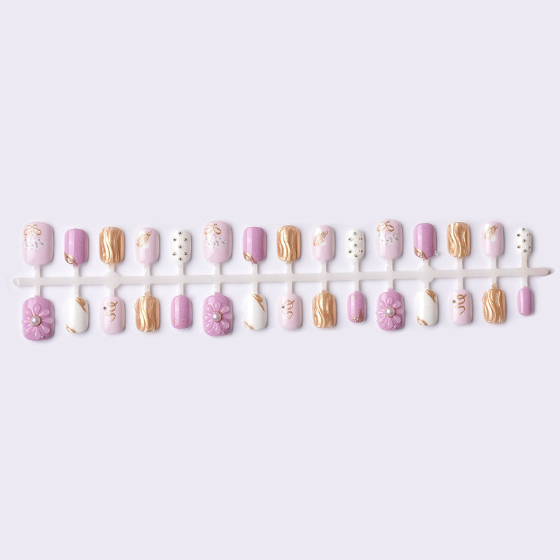 Floral and Pearl Decorative Press-On Nail Art Set Kalsten