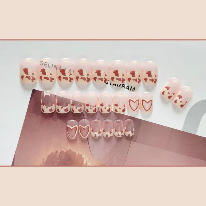 Artistic nail art with heart design Kalsten
